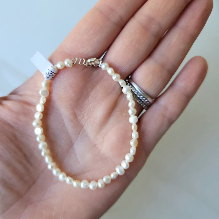 Fresh Water Pearl Bracelet Sterling Silver - Crystals and Me | Crystal Candles and Ethically Sourced Crystals