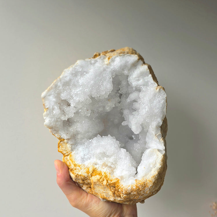 Clear Quartz Crystal Moroccan Geode 4
