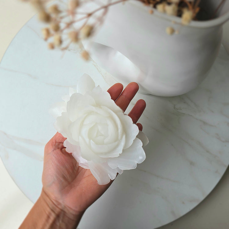 White Onyx Crystal Rose Carving