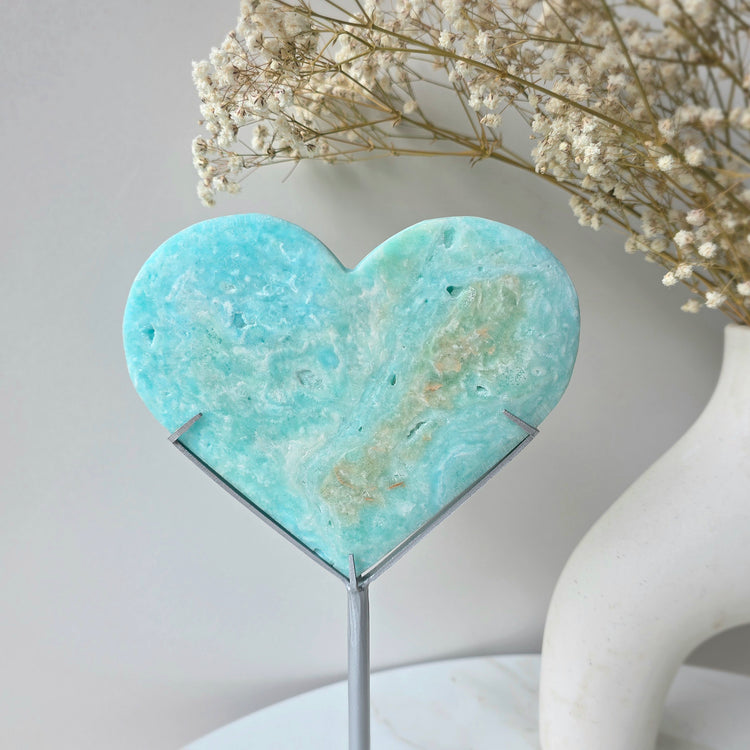 Caribbean Calcite Crystal Heart High Quality on Stand Pakistan - Crystals and Me | Crystal Candles and Ethically Sourced Crystals