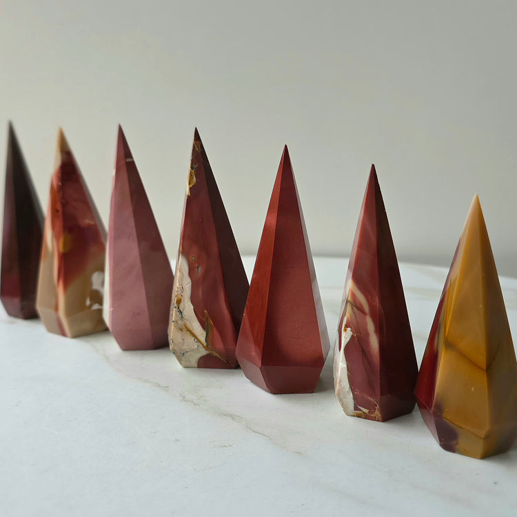 Mookaite Crystal Diamond Point High Quality Australia