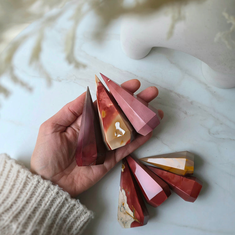 Mookaite Crystal Diamond Point High Quality Australia