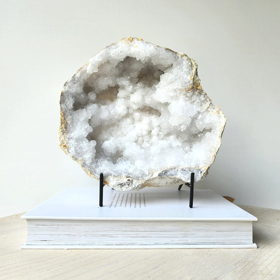 Moroccan Clear Quartz Geode XL 1 - Crystals and Me | Crystal Candles and Ethically Sourced Crystals