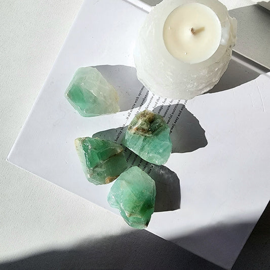 Emerald Calcite - Crystals and Me | Crystal Candles and Ethically Sourced Crystals