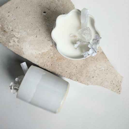Daphne Stoneware Candle - Crystals and Me | Crystal Candles and Ethically Sourced Crystals