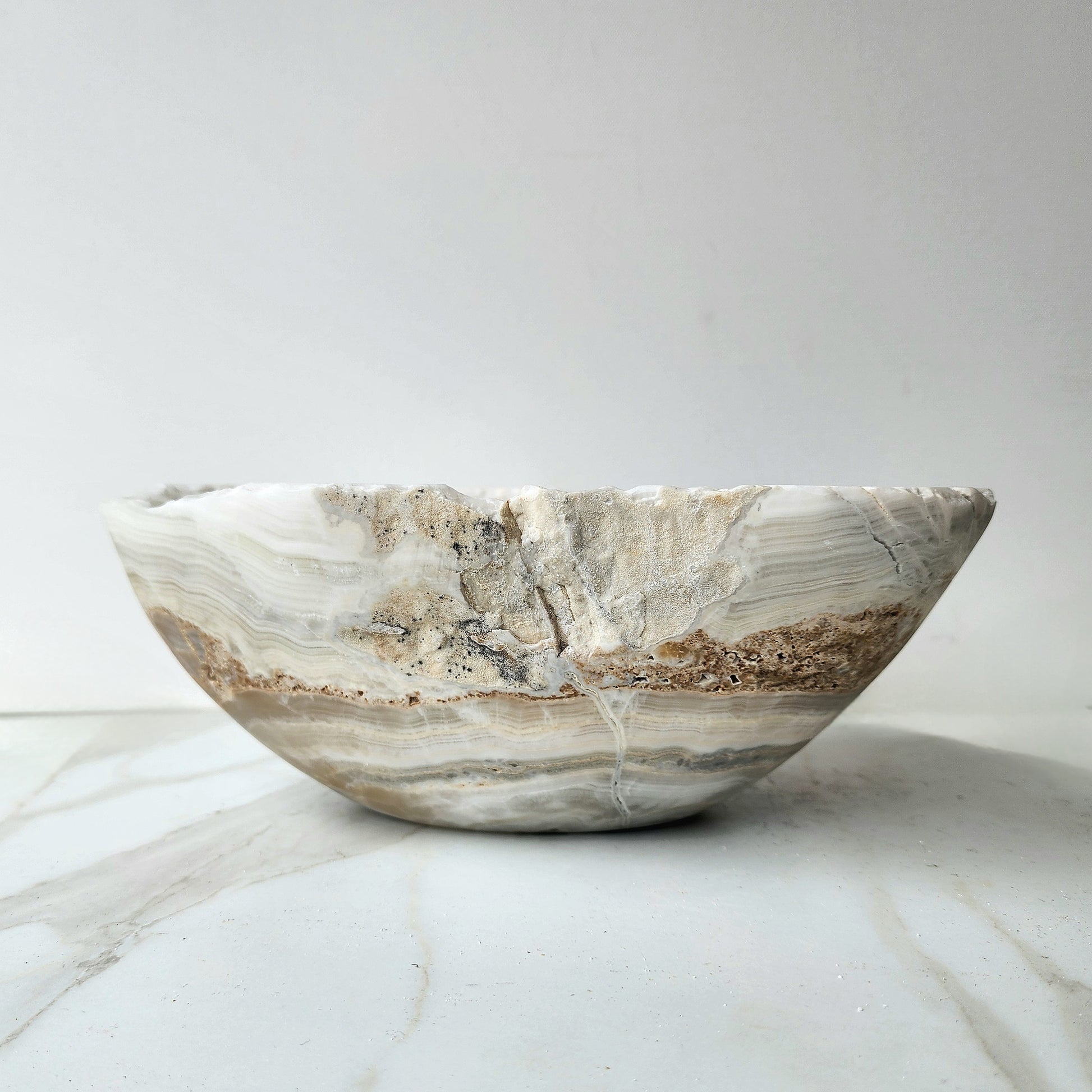 Aragonite Bowl XL 3 - Crystals and Me | Crystal Candles and Ethically Sourced Crystals