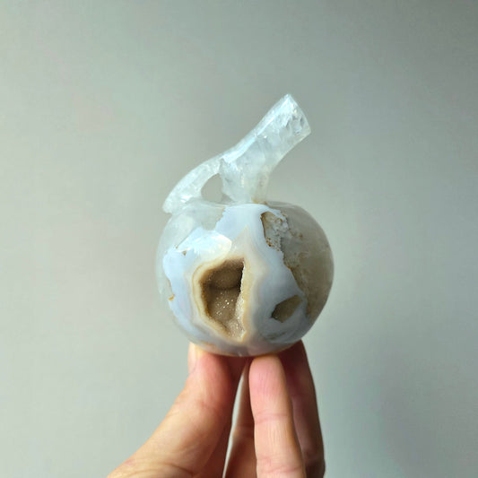 Agate Crystal Apple with Druzy AAA