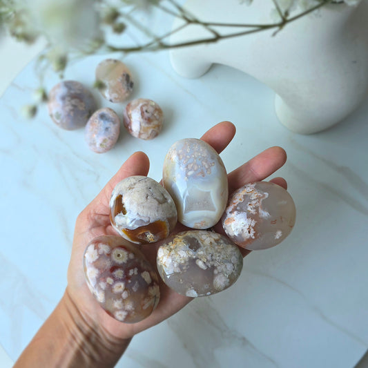 Flower Agate Crystal Palm Stone
