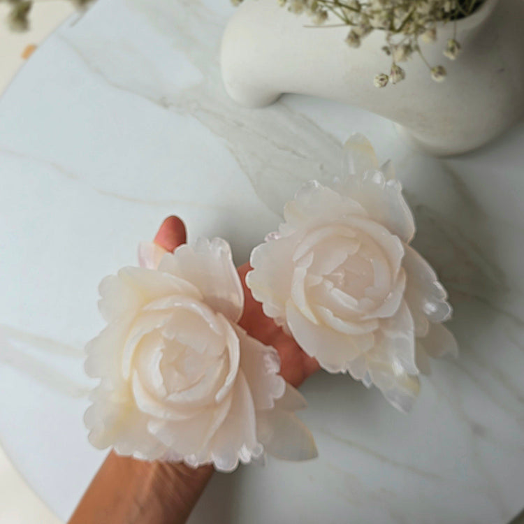 White Onyx Crystal Rose Carving