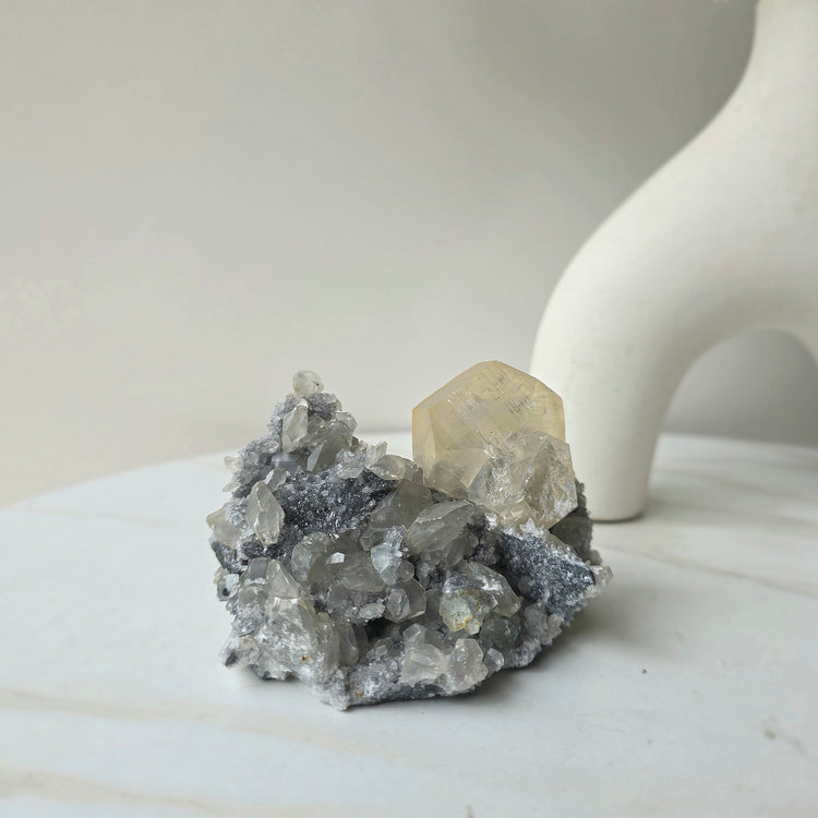 Fujian Calcite Crystal on Black Chalcedony China Collectors Piece