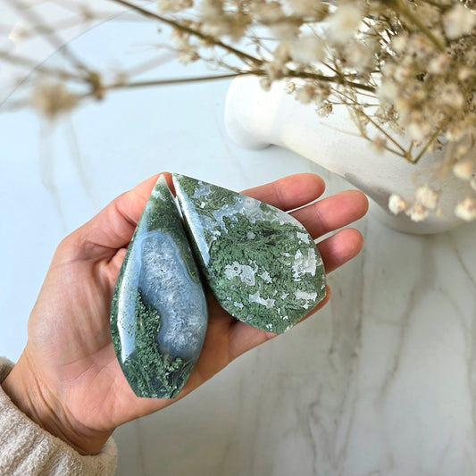 Moss Agate Crystal Carving High Quality - Crystals and Me | Crystal Candles and Ethically Sourced Crystals