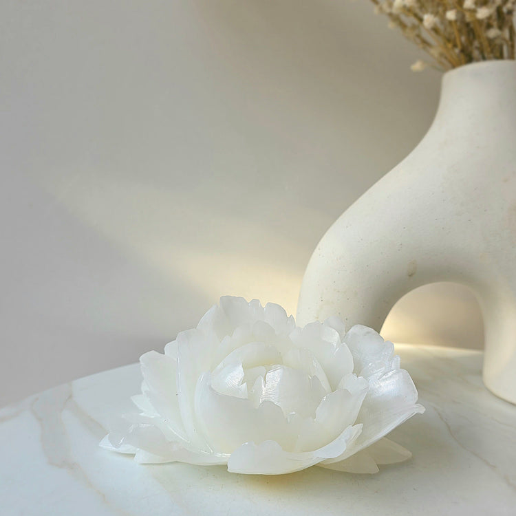 White Onyx Crystal Rose Carving