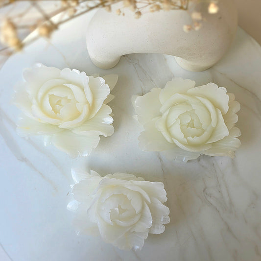 White Onyx Crystal Rose Carving