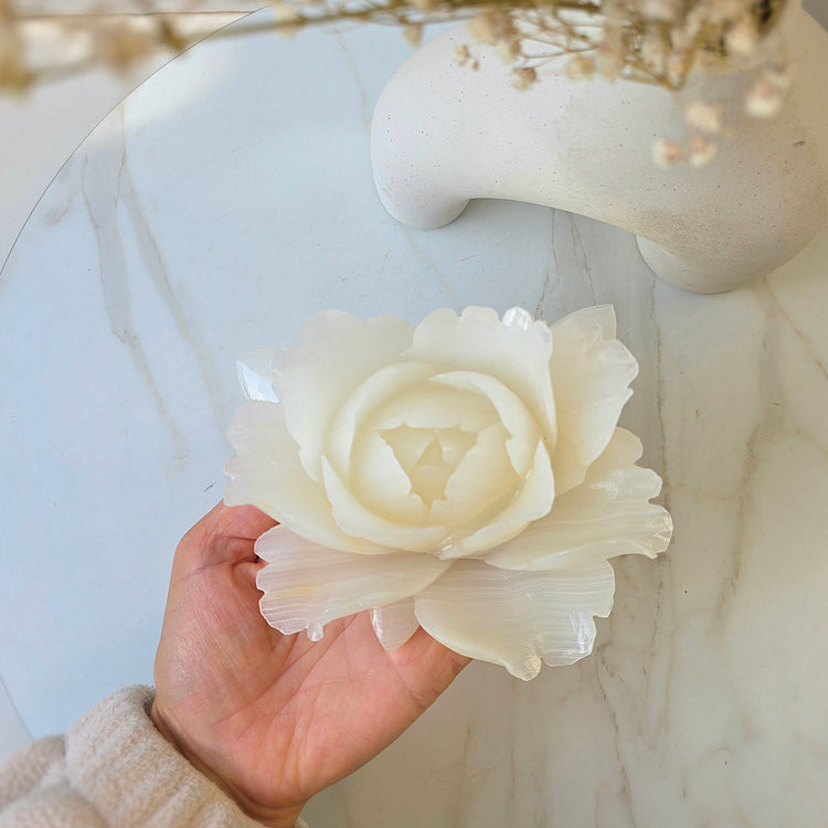 White Onyx Crystal Rose Carving