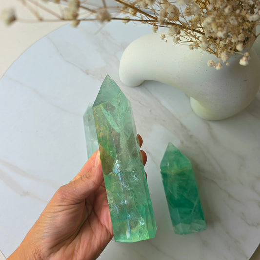Green Fluorite Crystal Tower Point Obelisk High Quality China