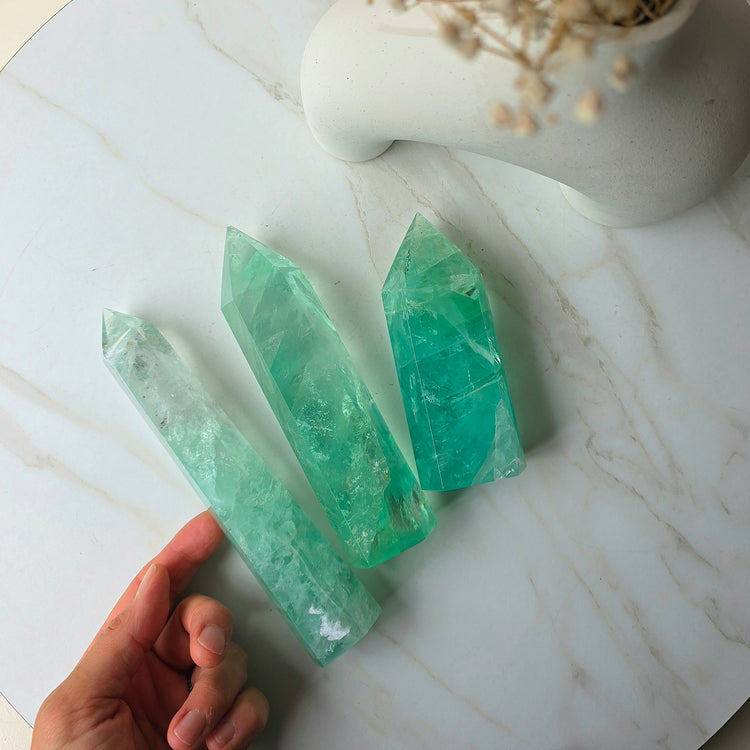 Green Fluorite Crystal Tower Point Obelisk High Quality China