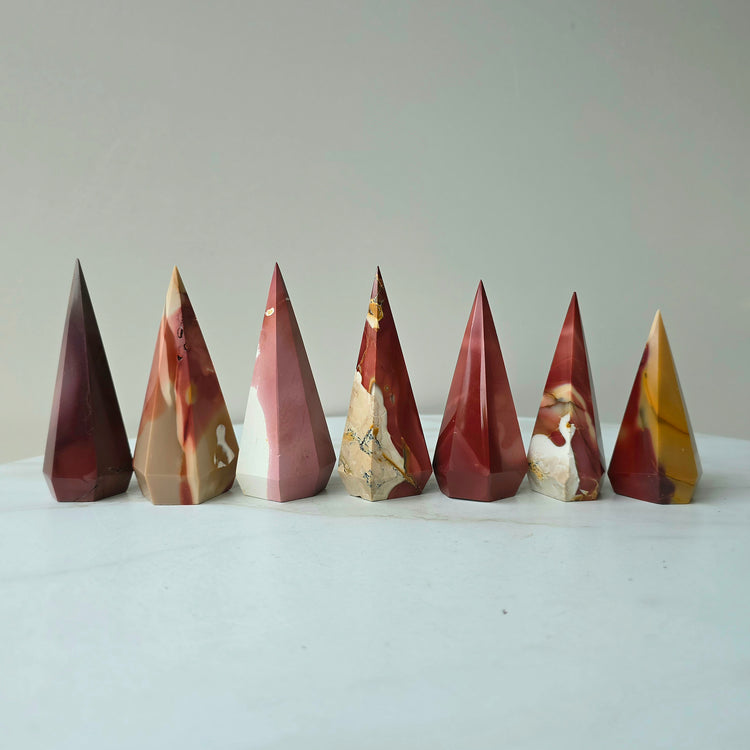 Mookaite Crystal Diamond Point High Quality Australia
