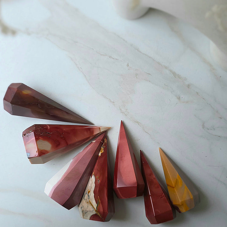 Mookaite Crystal Diamond Point High Quality Australia