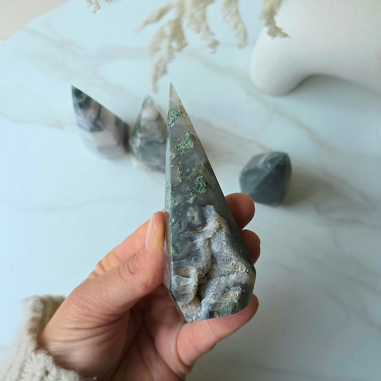 Moss Agate Crystal Diamond Point Brazil