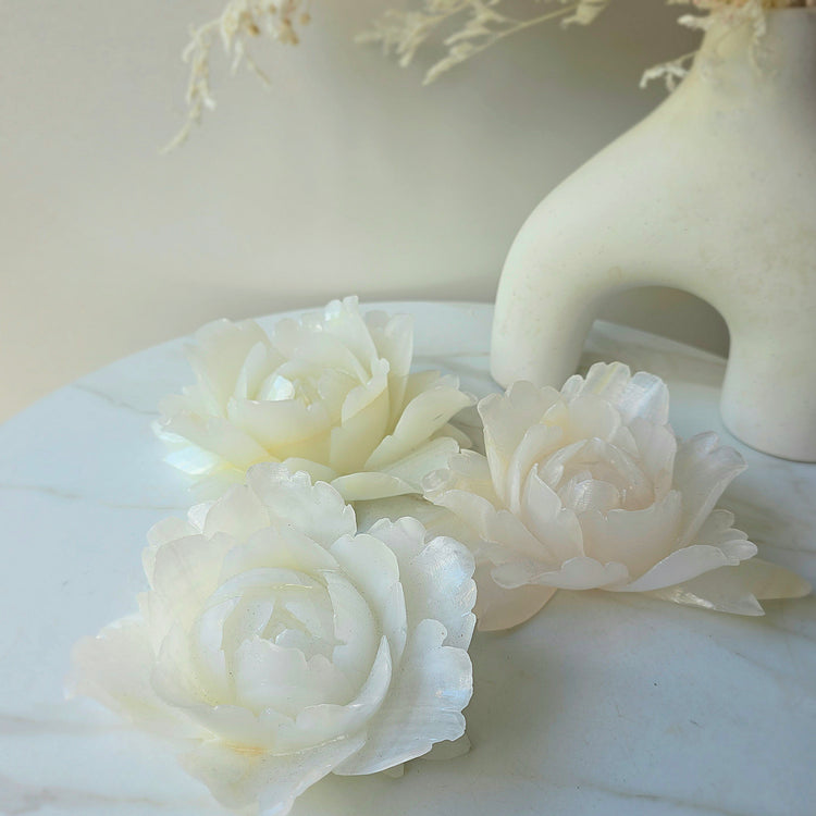 White Onyx Crystal Rose Carving