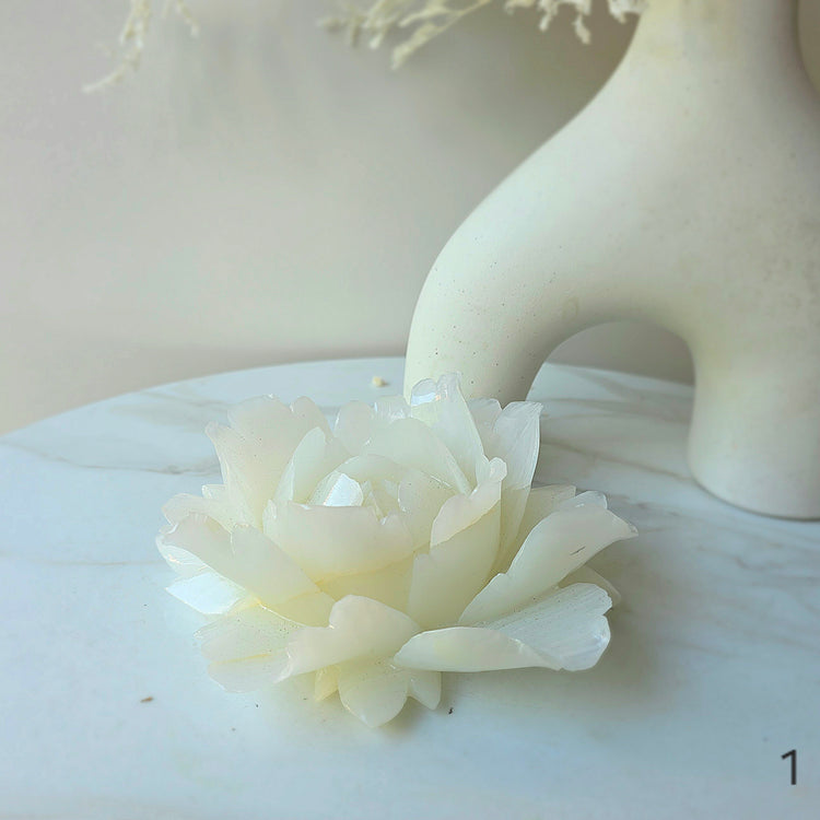 White Onyx Crystal Rose Carving