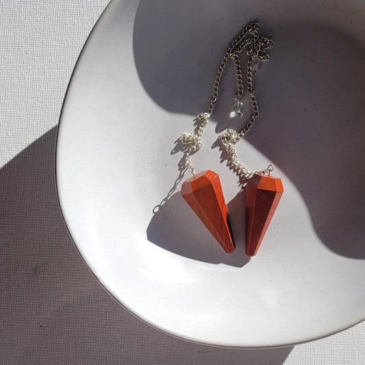 Red Jasper Pendulum - Crystalsandme